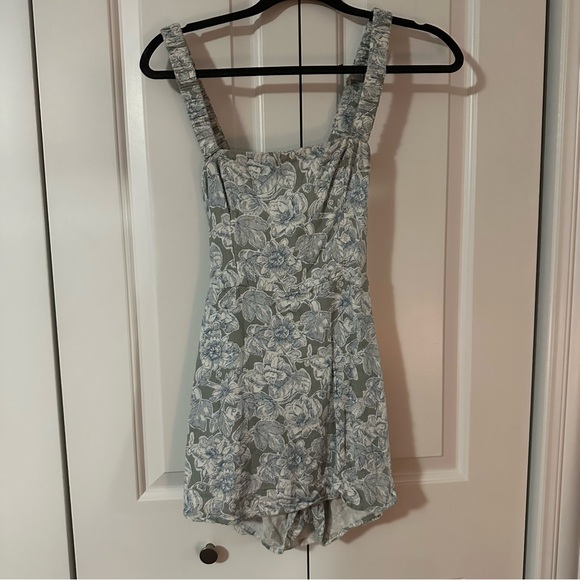 Abercrombie Romper with Skort - Picture 1 of 3